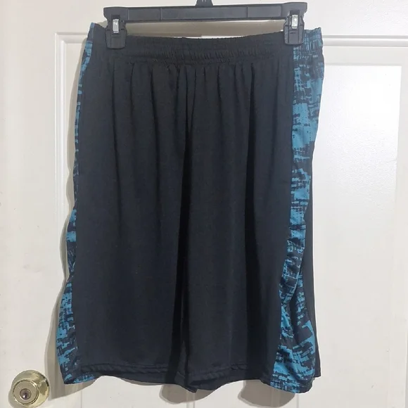 Real Essentials Basic Poly Shorts Large - Picture 1 of 4